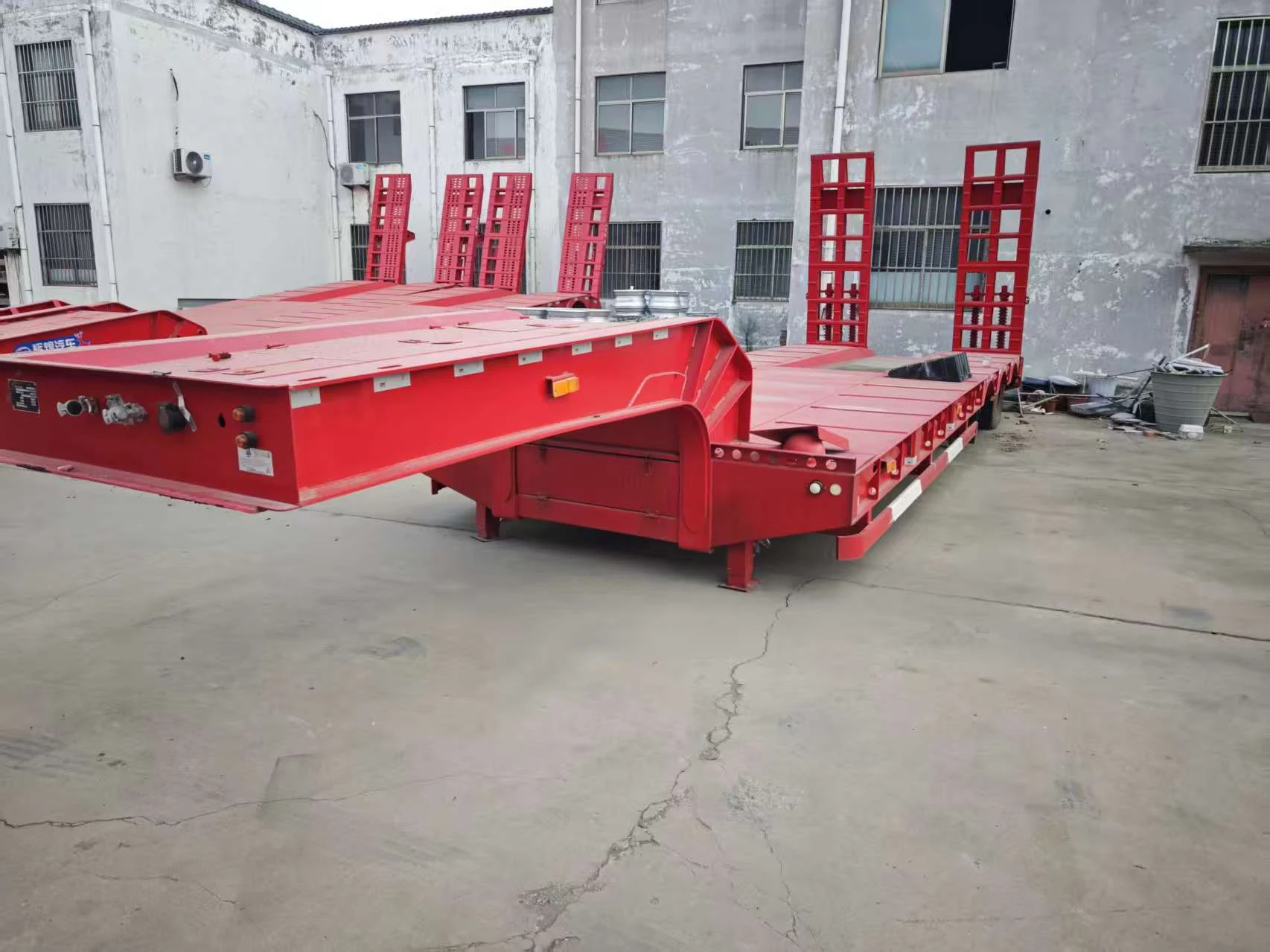 Heavy-duty Lowbed Trailer