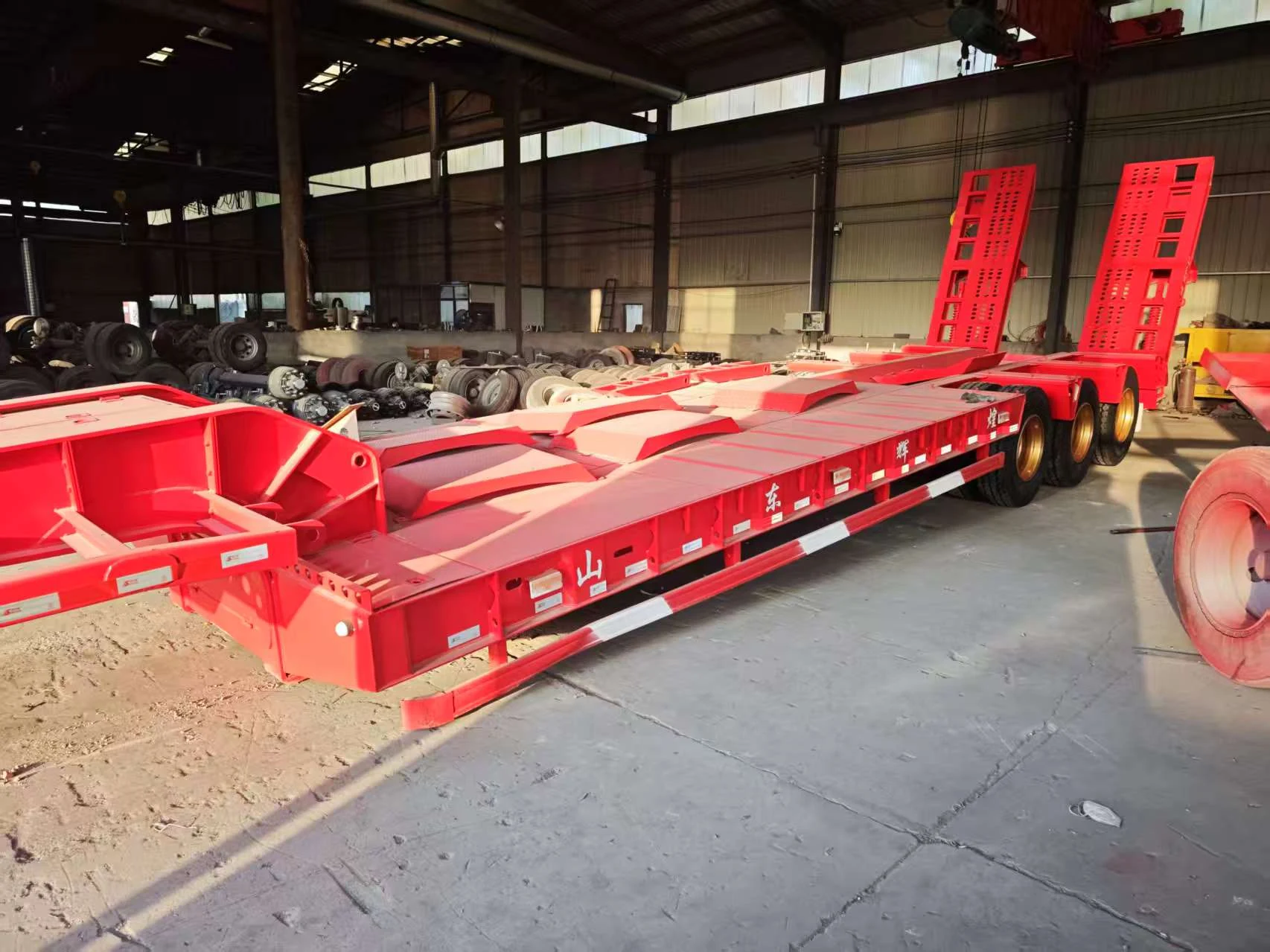 Lowbed Semi Trailer